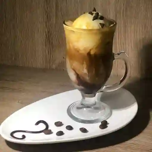 Café con Helado