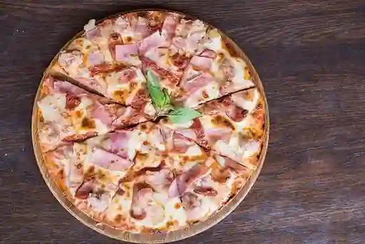 Pizza Jamon y Queso Pequeña