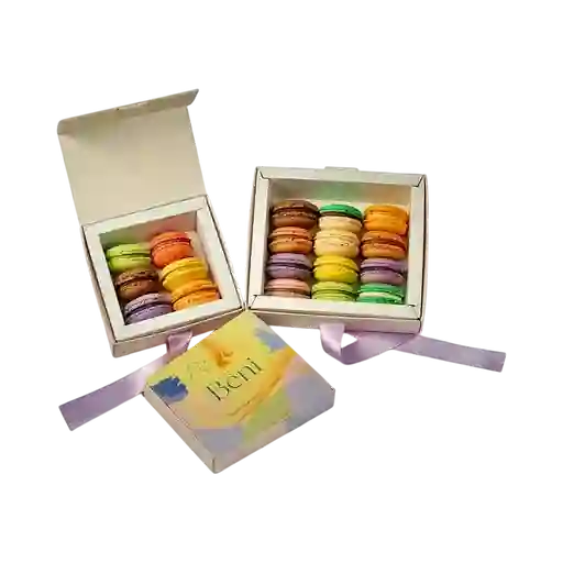 Combo Caja de 6 Macarons y Caja de 12 Macarons