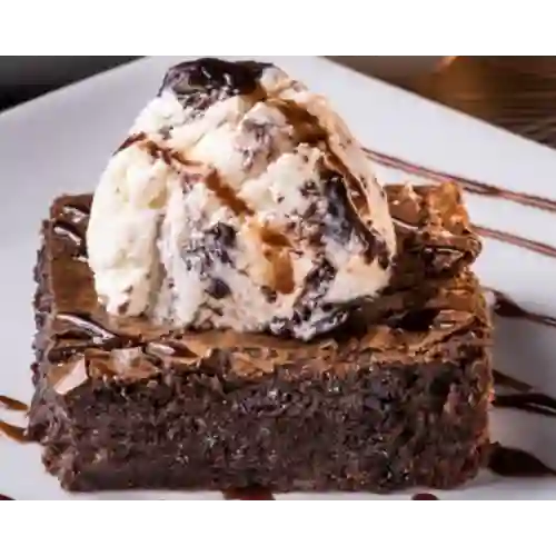 Brownie con Helado