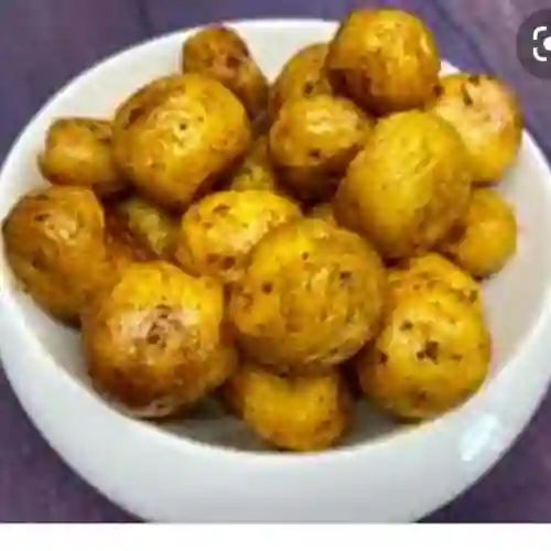 Papas Criollas.(porción)