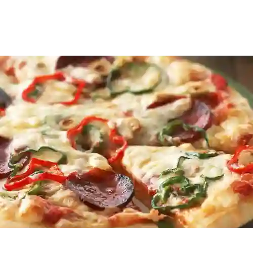 Pizza Mediana 3 Ingredientes a Tu Gusto
