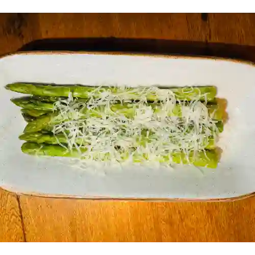 Espárragos a la Parmesana
