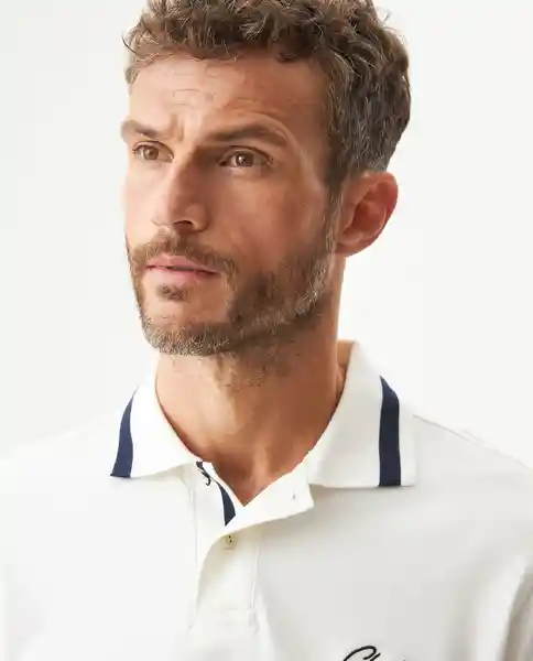Camiseta Polo Mach Knob Neck Embro Crudo Pristino T L Chevignon