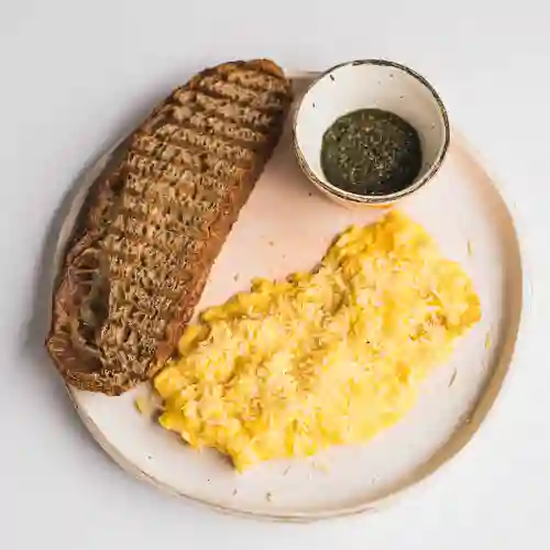 Huevos Cremosos