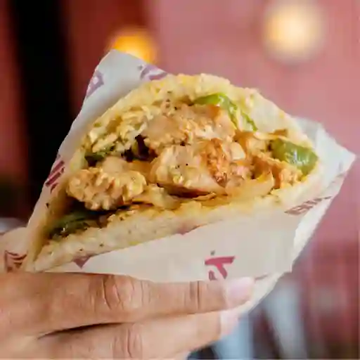 Arepa de Pollo