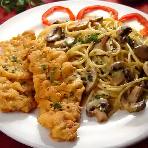 Spagutti Alfredo con Milanesa