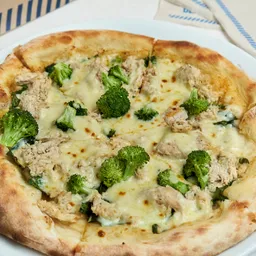 Pizza Pollo Espinaca y Brócoli