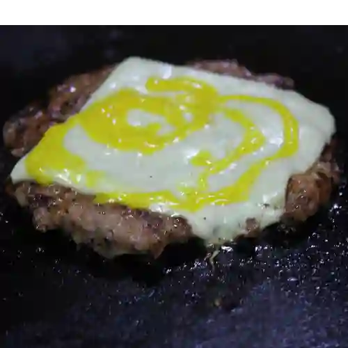 Arepa con Carne de la Abuela con Quesillo
