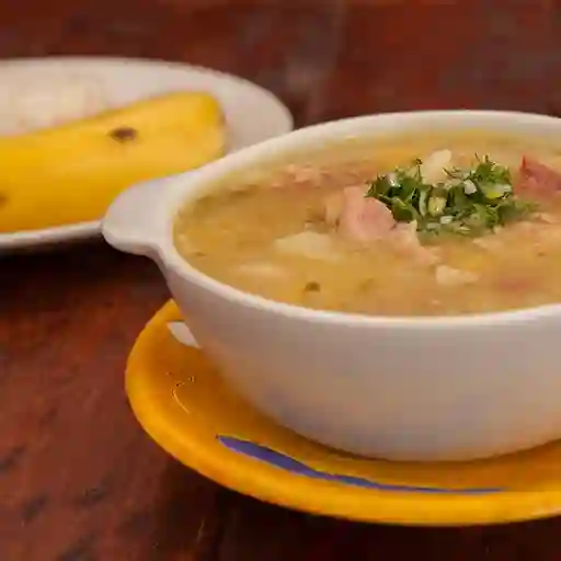 Cazuelita de Mondongo