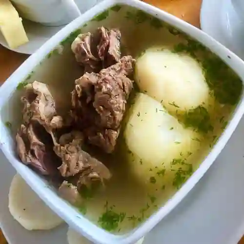 Caldo de Costilla