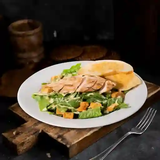 Ensalada césar con pollo