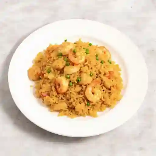 Media Orden de Arroz Chino con Pollo y Camarón