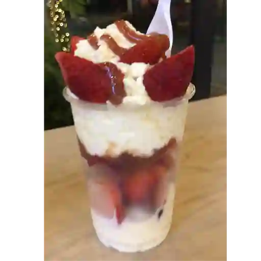 Fresas con crema combinadas