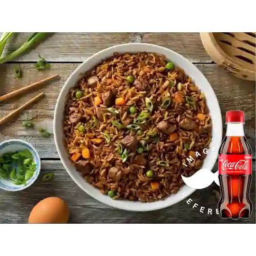 Combo Arroz Yakimeshi + Coca Cola Original 250ML