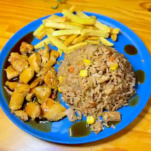 Wok con Arroz + Pollo Teriyaki + Papas