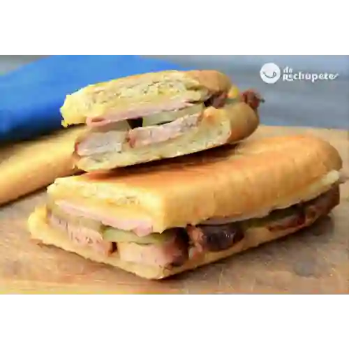 Sándwich Filete de Cerdo