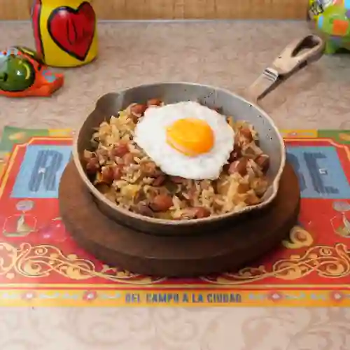 Medio Calentado Paisa Desayuno