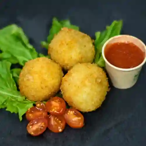 Bolitas de Queso Apanadas