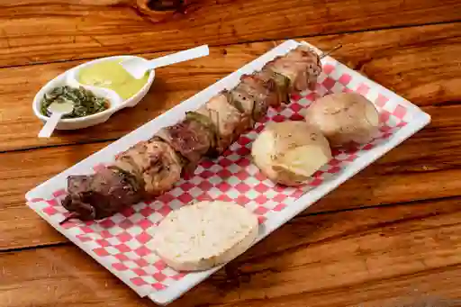 Brocheta churrasco y cerdo