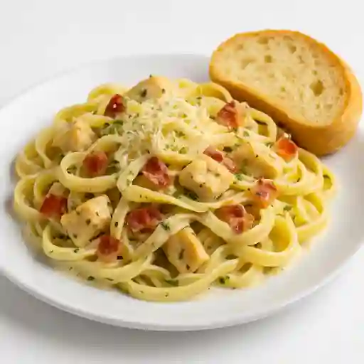 Pasta Carbonara con Pollo