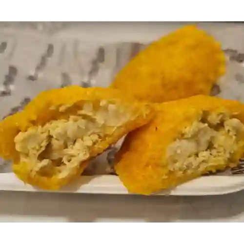 Empanada Kataplop a Base de Maiz Pelao