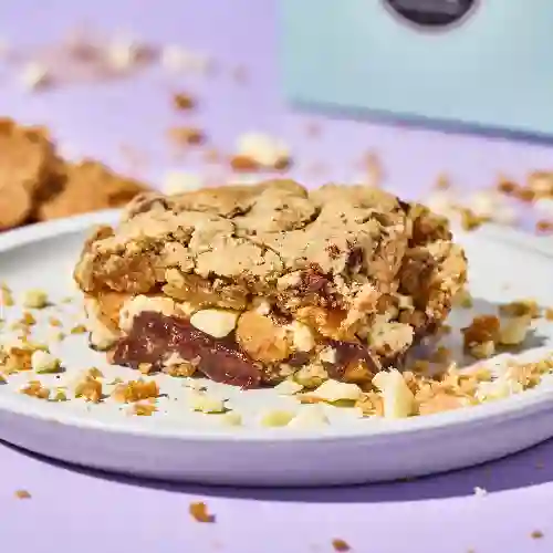 Brookie Cookies & Cream
