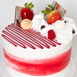 Torta Blanca de Frutos Rojos