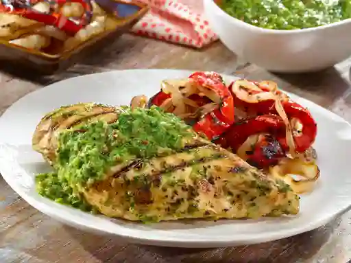 Filete de Pechuga con Salsa Chimichurri
