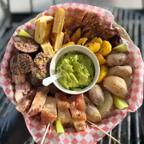 700 Grs - Picada Enchicharronada