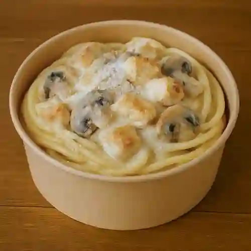 Pasta Essenza con Pollo y Champiñon