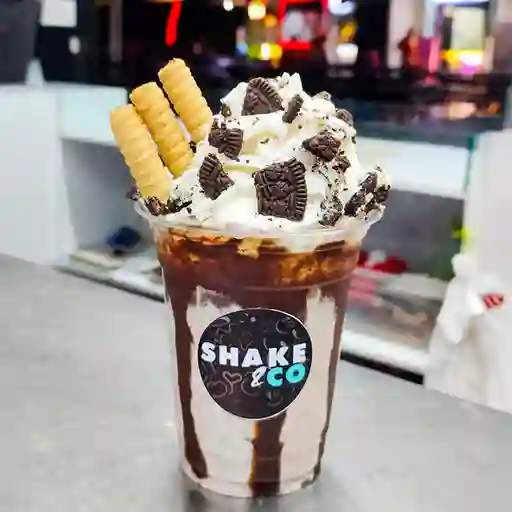 Mid Shake Oreo