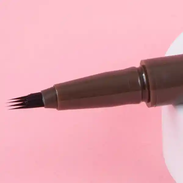 Lápiz Para Cejas Micro Dark Brown Serie Minimalist 02 Miniso