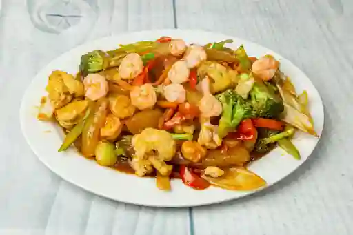 Chop Suey con Camarones