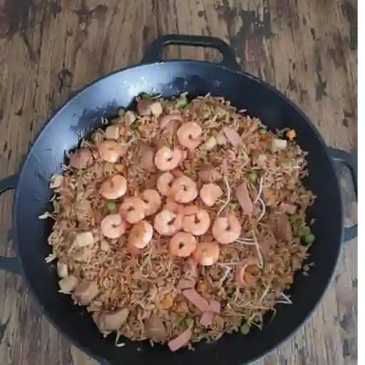 Arroz oriental(max8 pers)gaseosa1.5ml