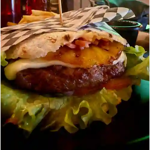 Areburger con Piña