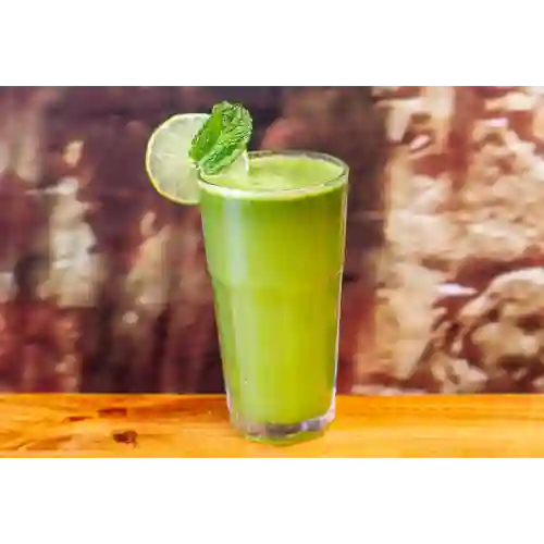 Limonada con Yerbabuena