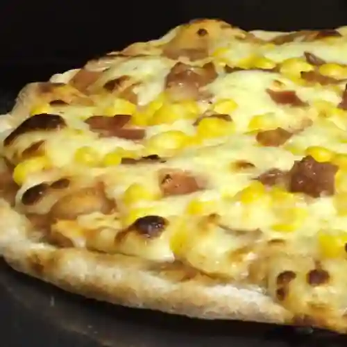 Pizza Maíz y Tocineta