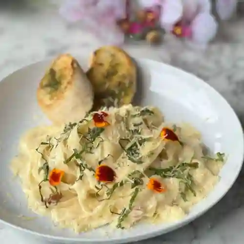 Pasta Alfredo