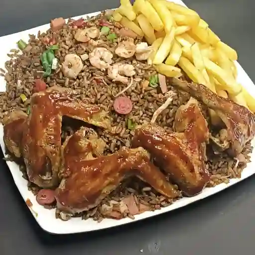 Combo 1 kilo + 4 alas y papas fritas
