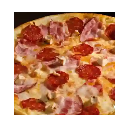 Pizza Carnes Mediana