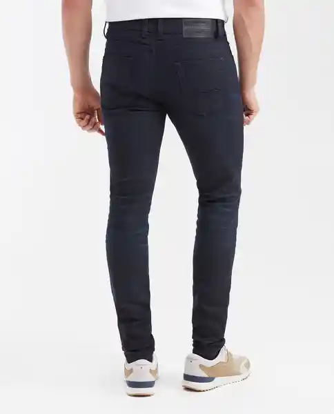 Jean Súper Slim Fit Color Azul Clásico Oscuro 36/32 Chevignon