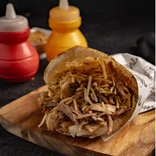 Arepa Carne Pollo