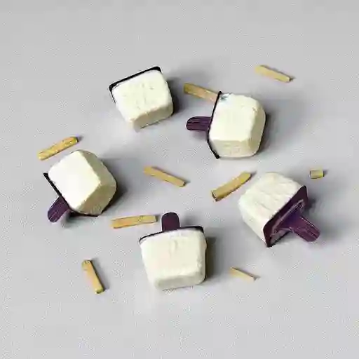 Tropical Cremoso Queso con Bocadillo