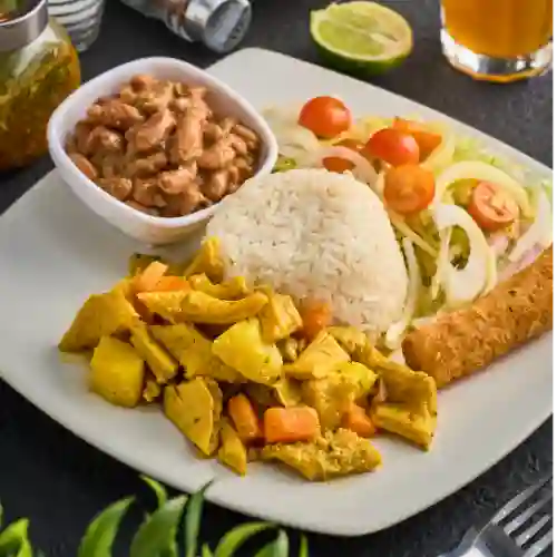 Mondongo Guisado