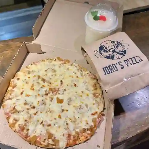 Pizza Tradicional Mediana Mas Granizado de Limón