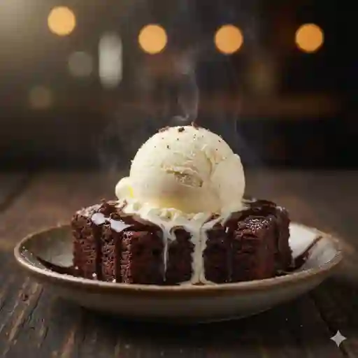 Brownie Caliente con Helado