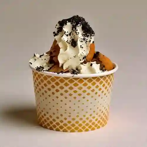 Mini Buñuelos con Crema Chantilly