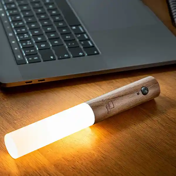 Gingko Lámpara Con Sensor de Movimiento Madera