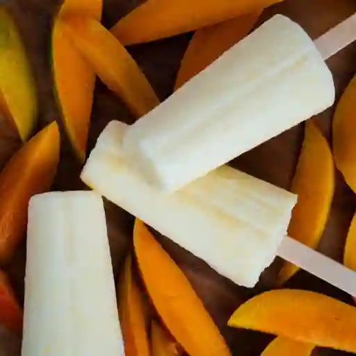 Paleta yogurt mango